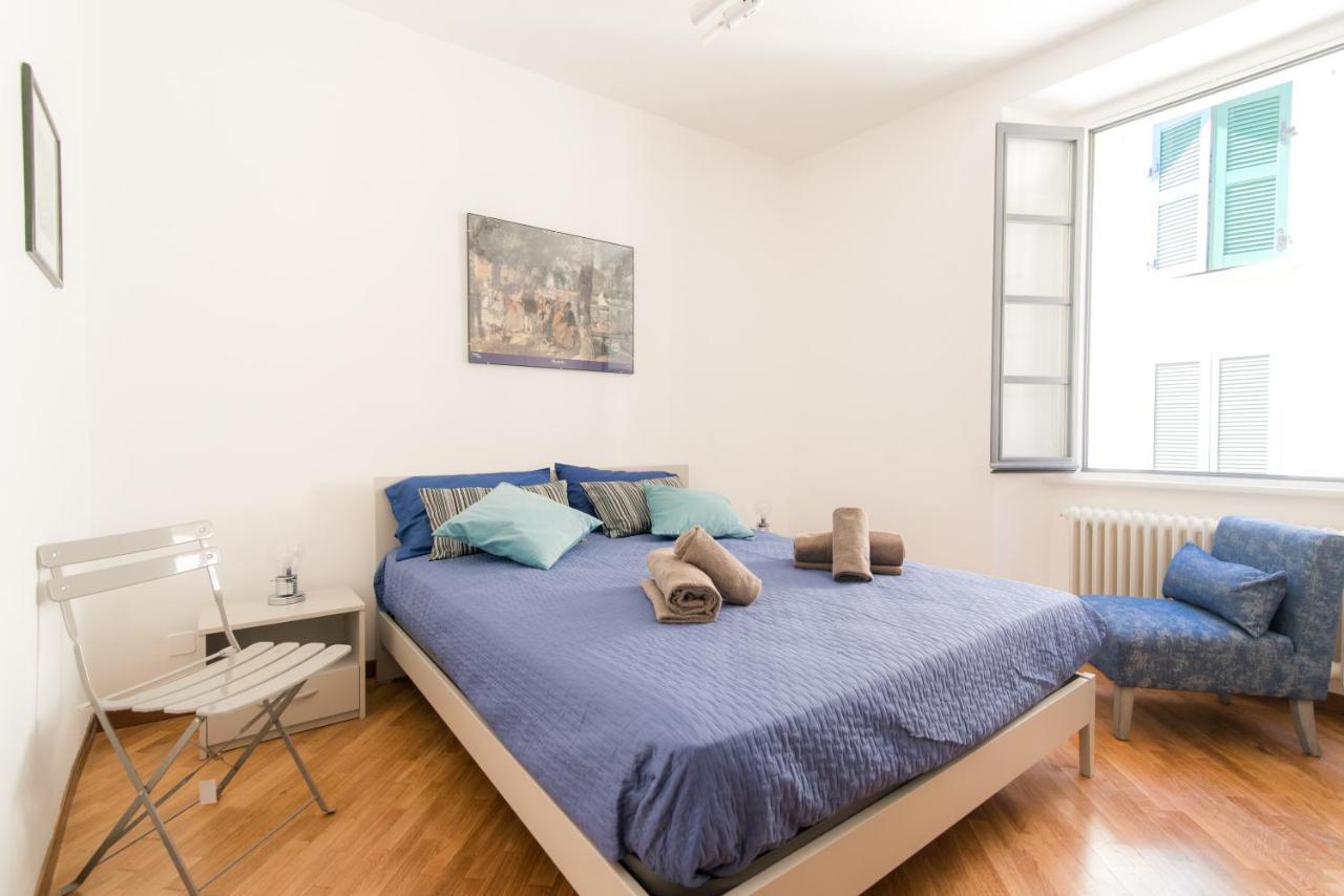 Center Home - The House Of Travelers Côme Esterno foto