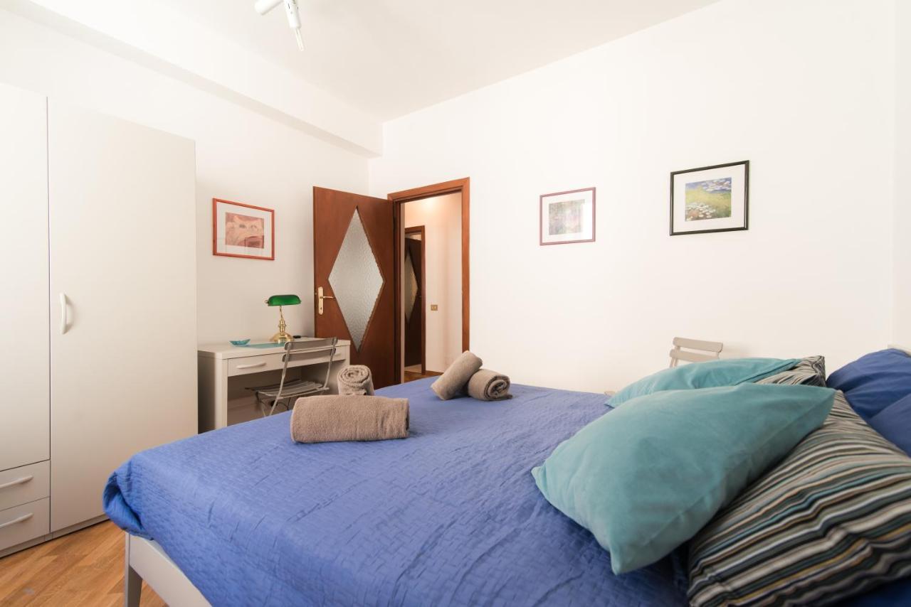 Center Home - The House Of Travelers Côme Esterno foto